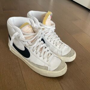 Women’s Nike Blazer Mid 77 - 8.5